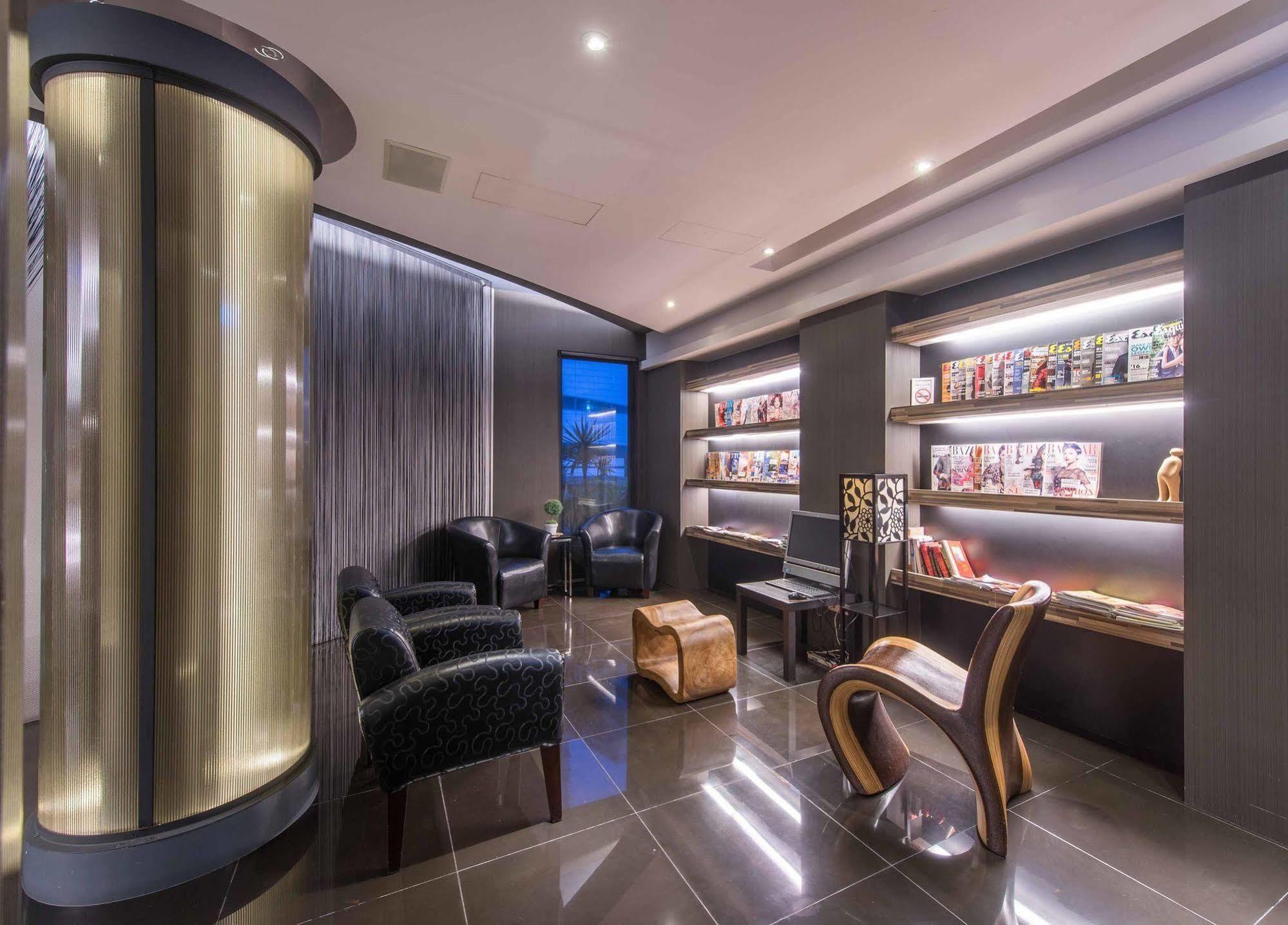 Forward Hotel Taipei Nangang Dış mekan fotoğraf